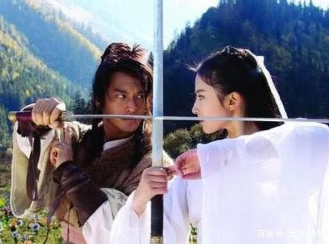 金庸为啥把君子剑和淑女剑也拿去熔铸?原因只一个,很痛心