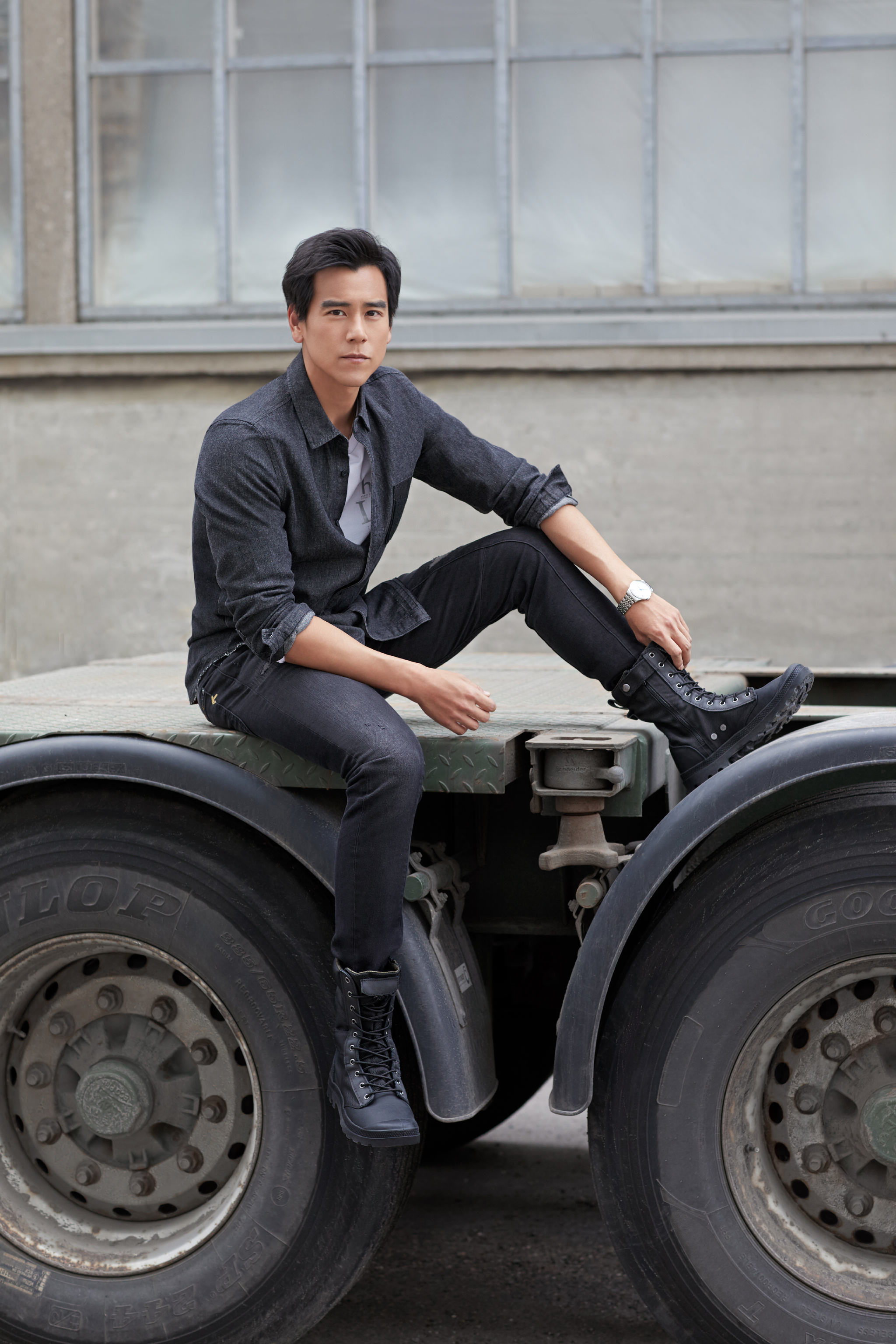 穿衣显瘦脱衣有肉,为什么彭于晏就能这么有型?