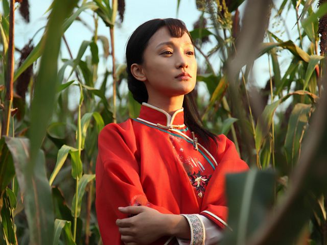 影版剧版《红高粱》pk,巩俐与周迅实力对抗,谁输谁赢呢?