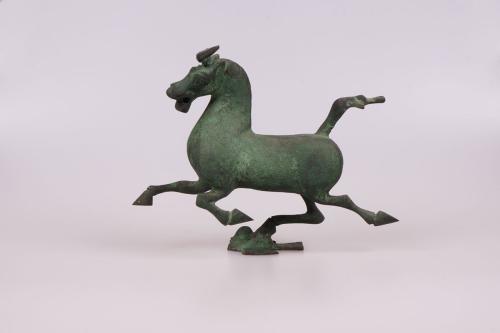 "马踏飞燕"不必正名为"马超龙雀"