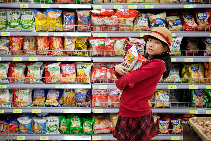 湖北一女子超市买东西找回一张一元钱硬币赚了2000元钱