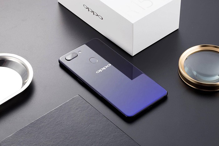 别再抱怨oppo了oppor15s标配nfc和屏下指纹