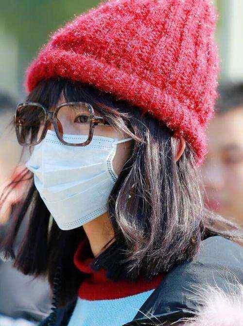 如果男明星扮起女装大佬网友直呼简直就是不给女生留活路