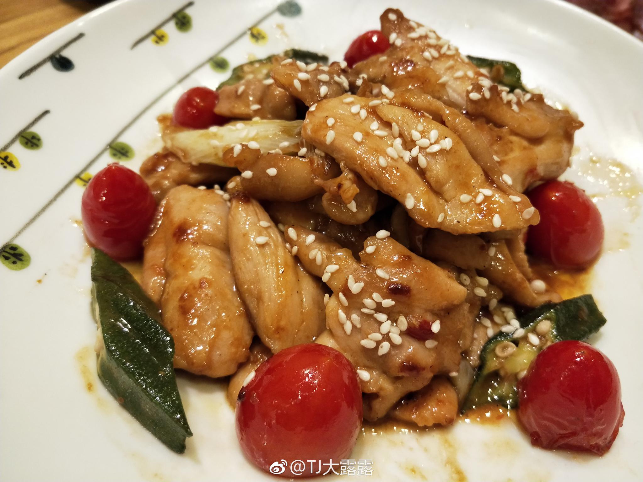 "d 杜家花式日本料理"菜品齐全的日料店,不论小菜还是主菜