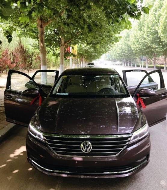 喜提朗逸plus1.5l自动舒适版落地16万,车主:物超所值,很满意