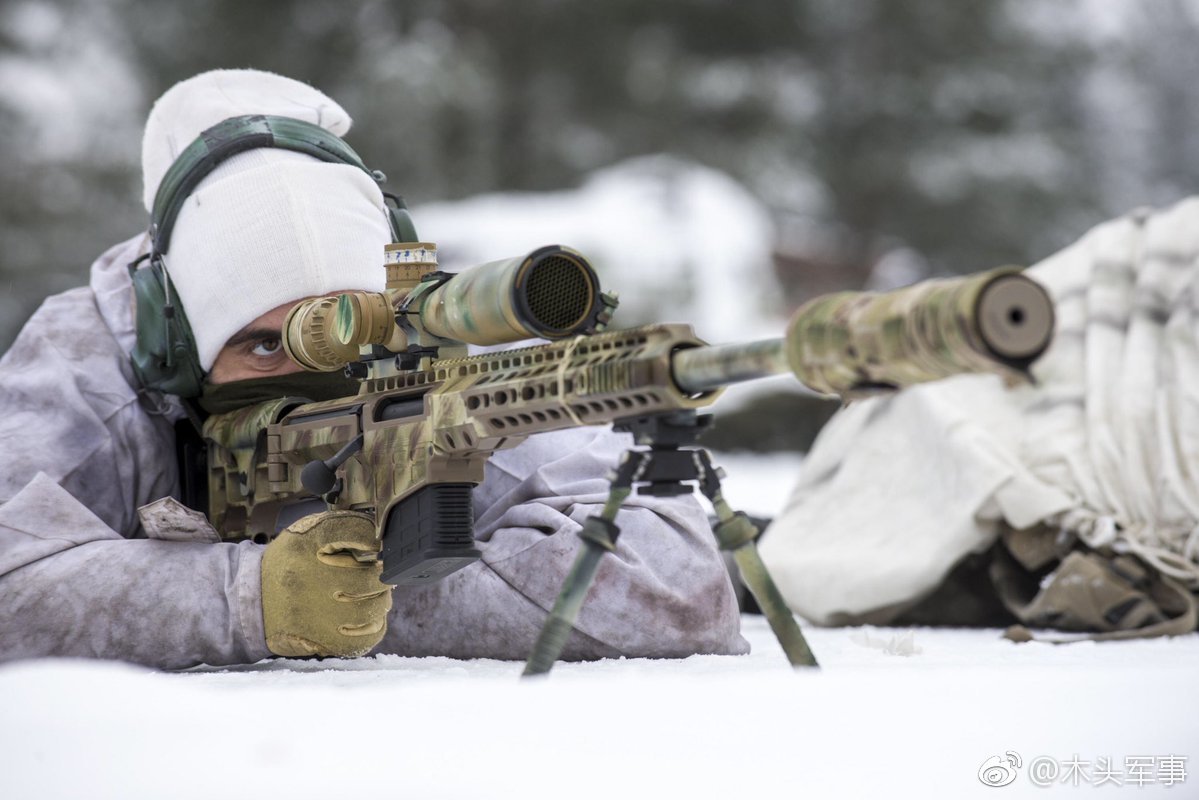 挪威狙击手:巴雷特mrad   hk417  黑色大黄蜂微型无人机
