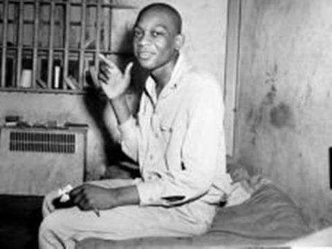 全球最幸运的死刑者,一人电击幸存,说:放开我,我还没有死|死刑|威利|狄克逊|麦琪|弗朗西斯_新浪新闻