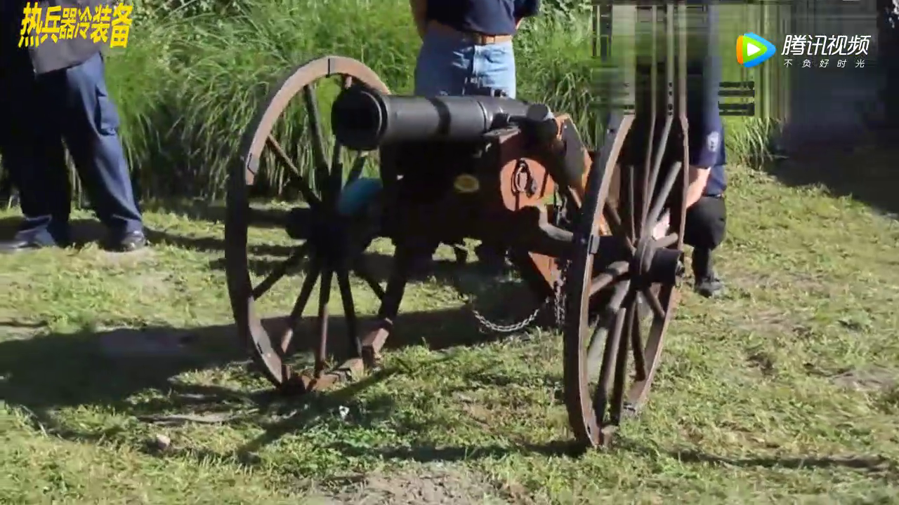 古代火炮射击怎么击发?必须用火把!