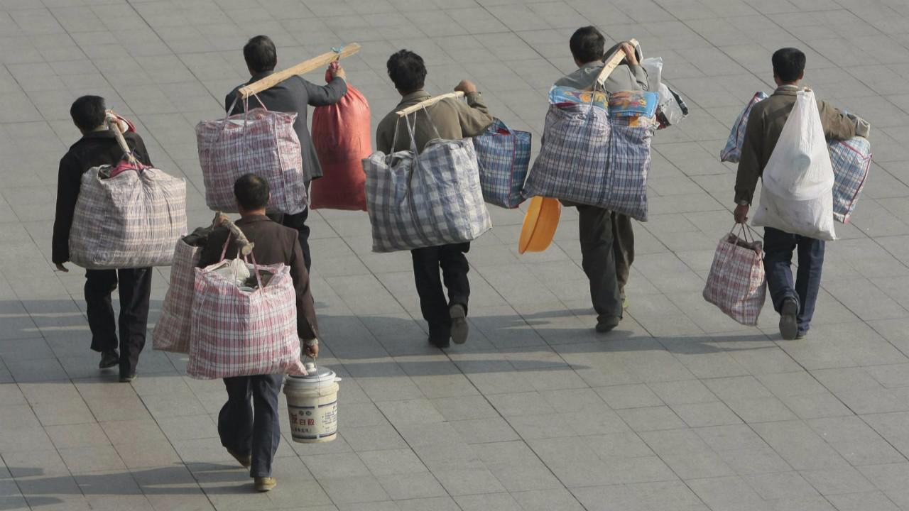 如果外来打工的人全部回乡,城市会发生什么变化?看完心情复杂