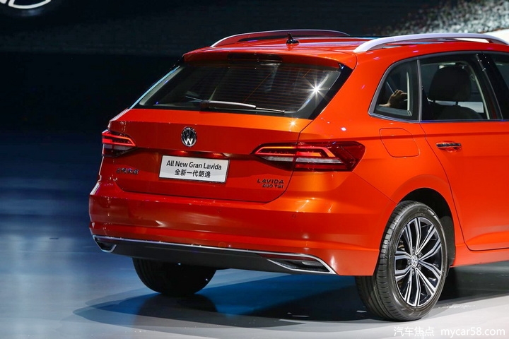 上汽大众还带亮相了其all new gran lavida一一两厢版朗逸,相比三厢版