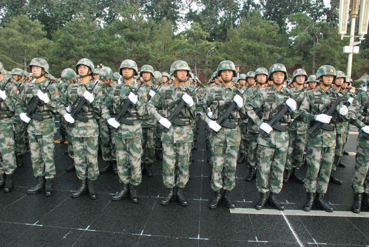 独家揭秘:一个师的兵力,是否能够推翻古代任何一个封建王朝?