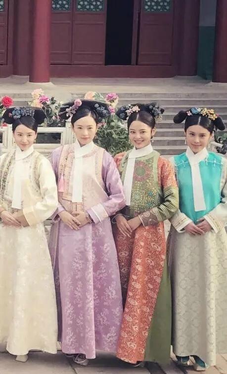 《如懿传》曝光众妃嫔合照 周迅老态尽显不如董洁 胡可一言难尽