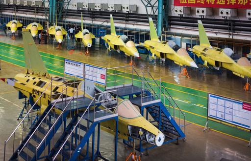 中国向27国开放尖端战机脉动生产线这款战机要火遍世界,总统亲迎