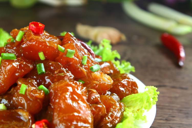 牛身上这块肉最好吃,比牛肉便宜,但商贩不肯卖,偷偷留着自己吃