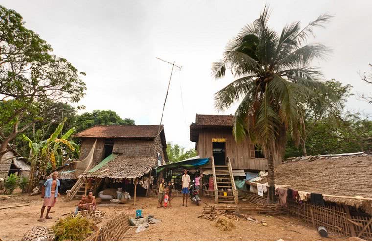 柬埔寨的这个岛很怪,岛上生活的都是女人,而且她们都受过伤害!