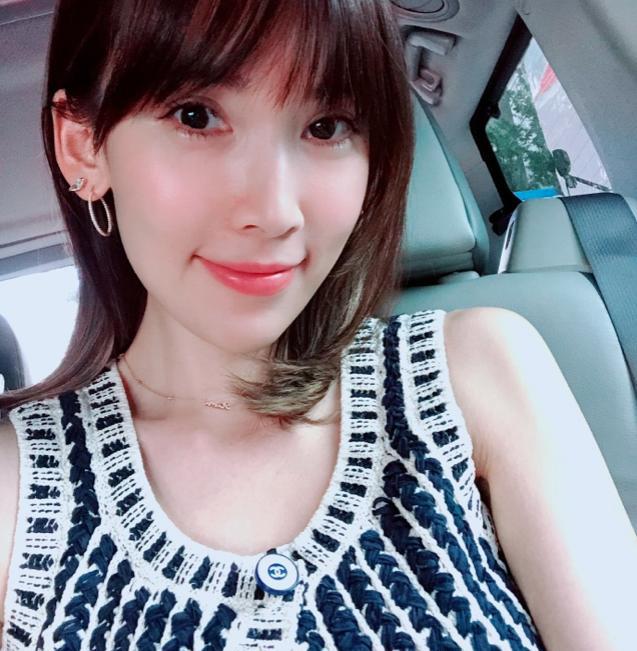 陈若仪遗憾有三儿未有女,上围丰满小腹凸出,林志颖疑似追女成功