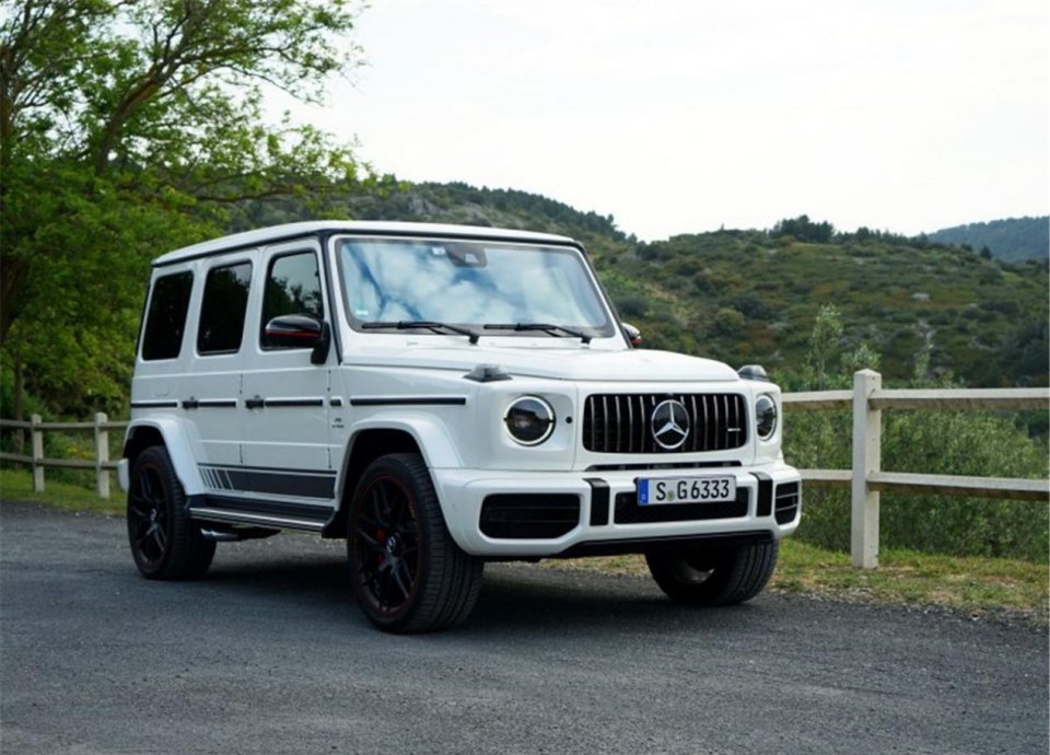 这款奔驰比jeep更具情怀,比路虎更霸气,300万一样有人买!