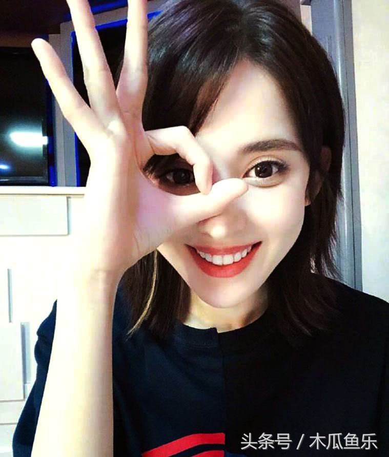 古力娜扎素颜照流出,显露蚂蚁腰,网友:确定这是素颜照?