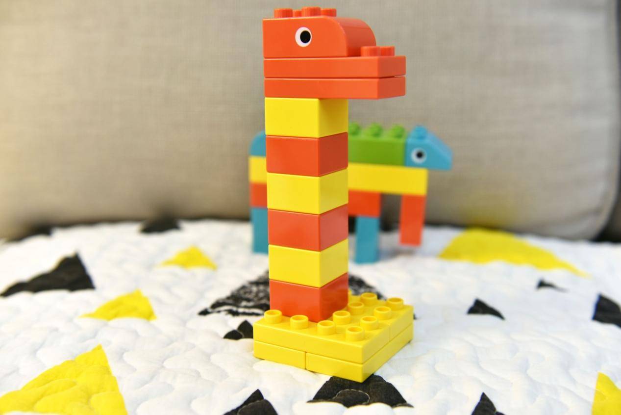 大颗粒积木打造童年动物世界