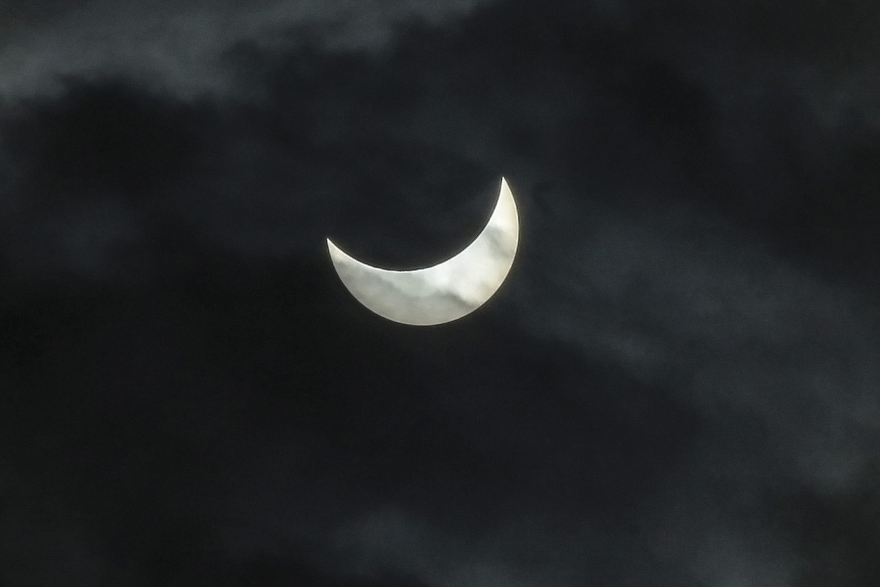 在夜深人静的时候_新浪看点