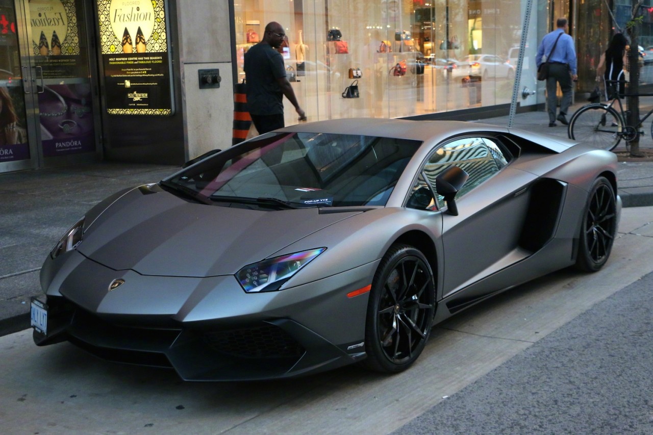 兰博基尼aventadorlp7204