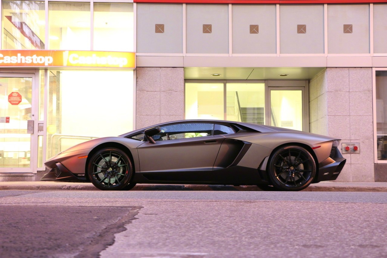 兰博基尼aventadorlp7204