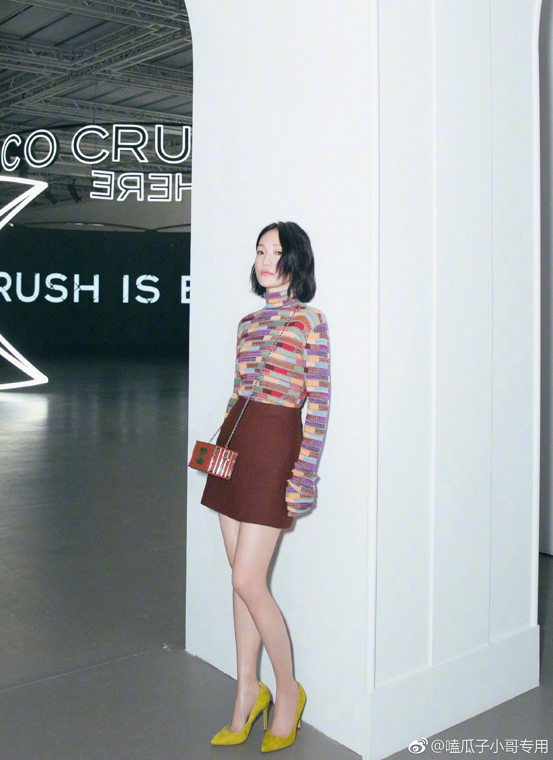 周迅今晚出席活动的现场照,这状态不错啊