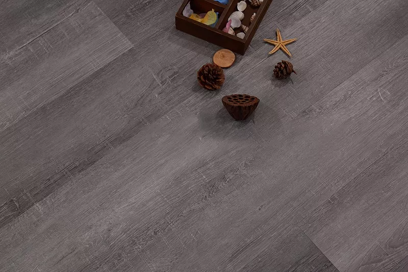 瑞亚特超级地板spc地板的铺装方法以及注意事项