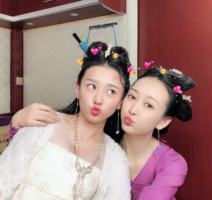 王鸥有多喜欢祖儿,两人合照就看出来了