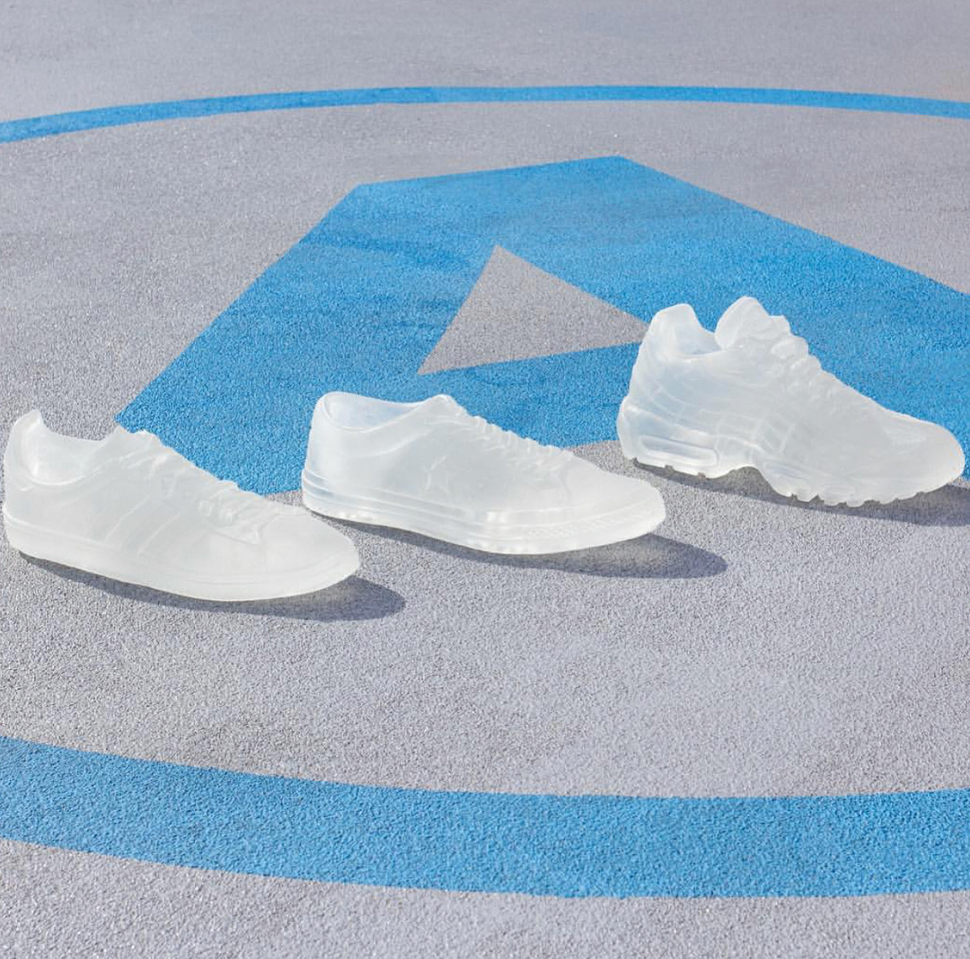 透明球鞋当作装饰品不错