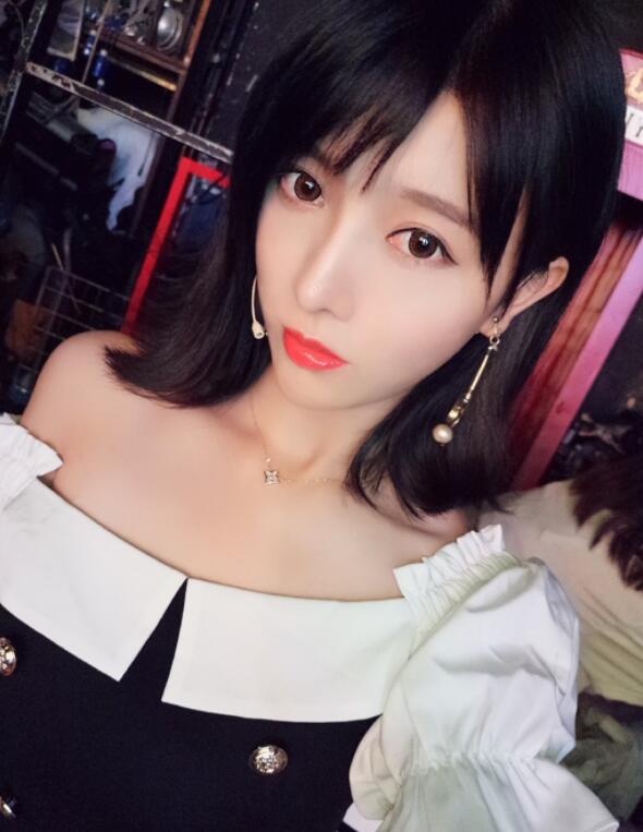 斗鱼饺子君火女事件后诸事不顺 被朋友出卖骗钱还怂恿房管删牌子