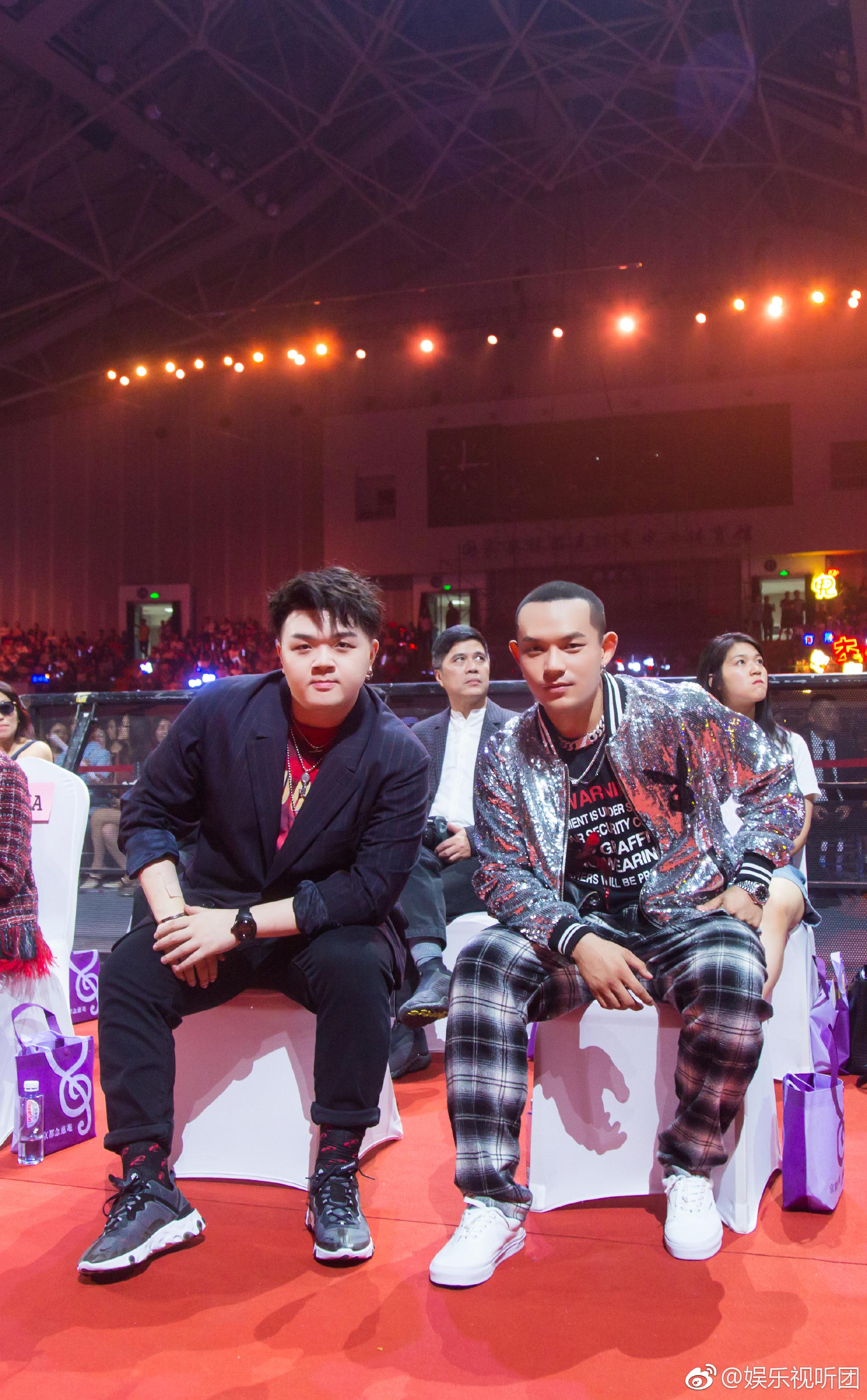 艾福杰尼华歌榜获奖