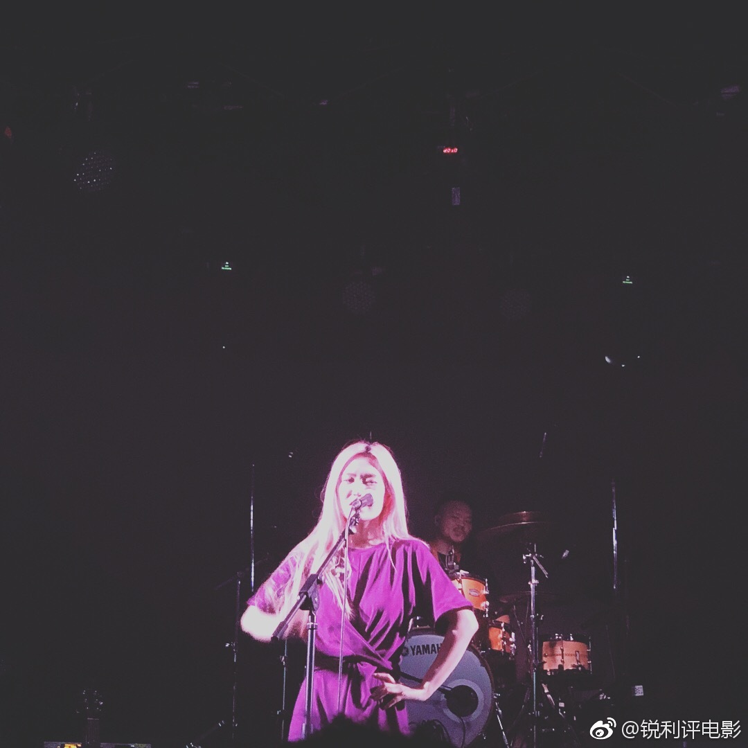 多谢@孫盛希shishi @滚石唱片 的赠票,今晚顺利解锁这位姓孙的女歌手.