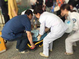 预产期到后出现这四个信号,必须立马去医院|孕妇|当街|分娩_新浪新闻