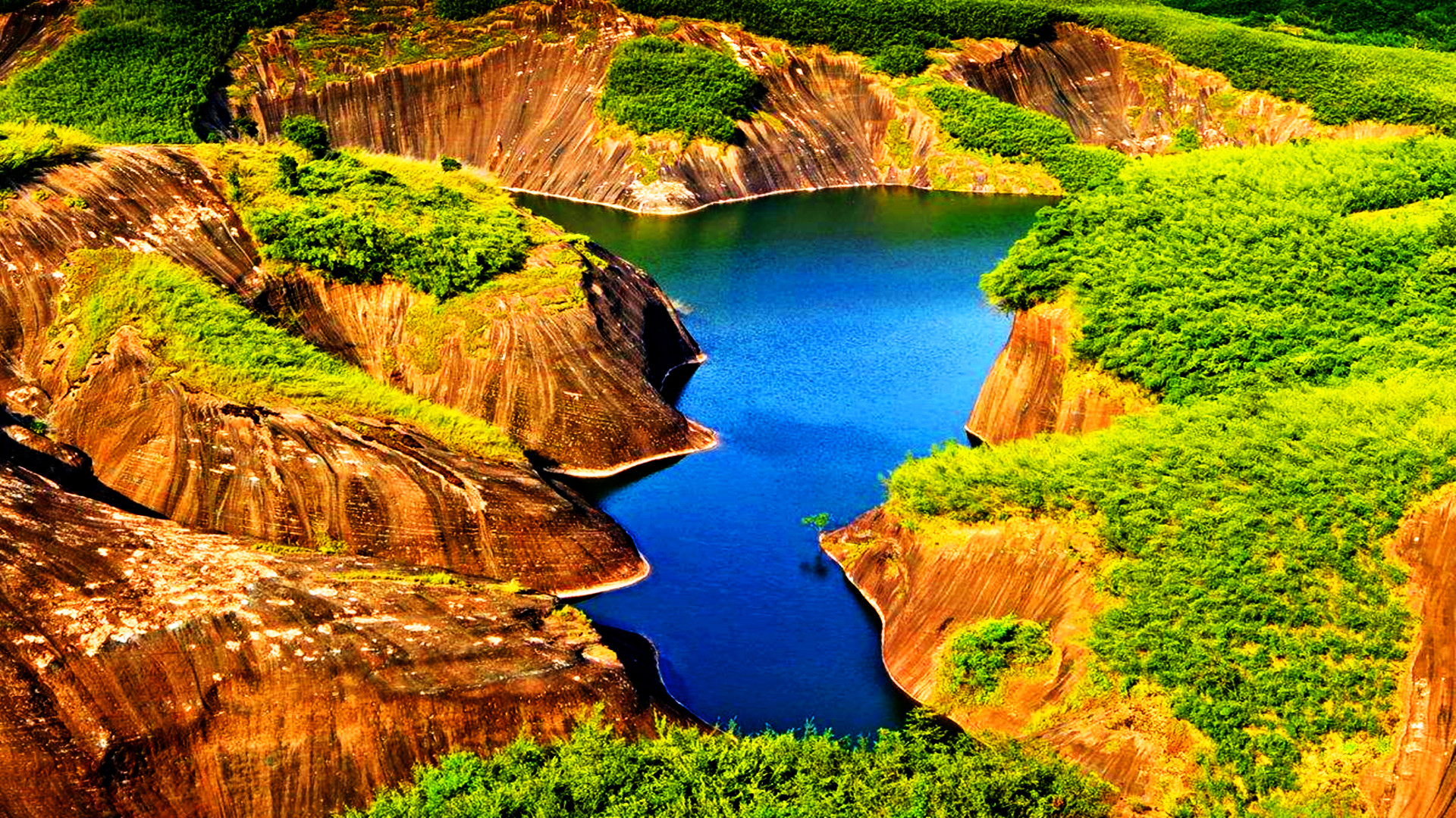 广东最大的景区,等于9个澳门,有5个国家级荣誉,1个世界级荣誉