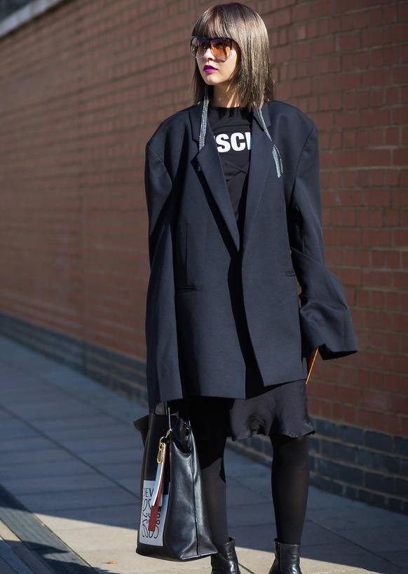 深受小仙女喜爱的oversize风,这3种单品你值得入手