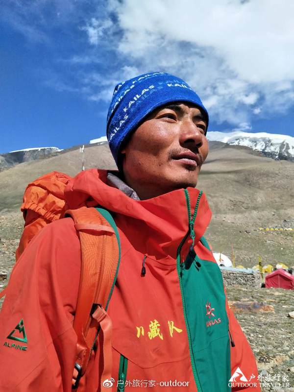川藏队高山向导将速攀慕士塔格峰!