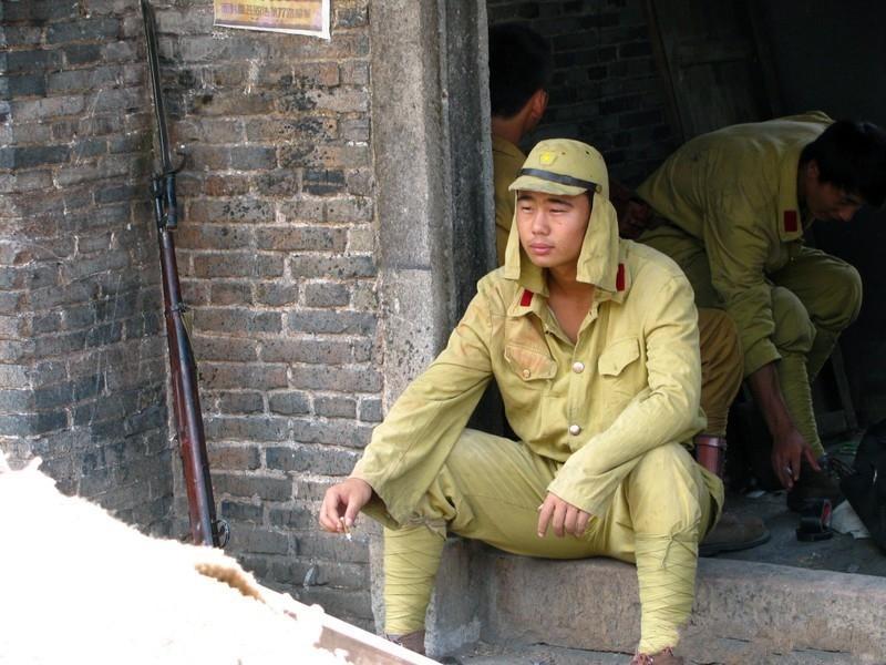 演鬼子的群众演员每年阵亡的鬼子至少也是5千万起步