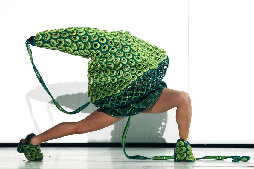 新西兰可穿戴艺术世界鲜艳奇特充满异样特色的服装