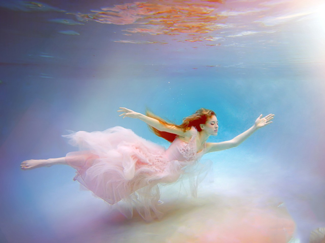 惊艳水下舞蹈摄影美的让人不敢相信