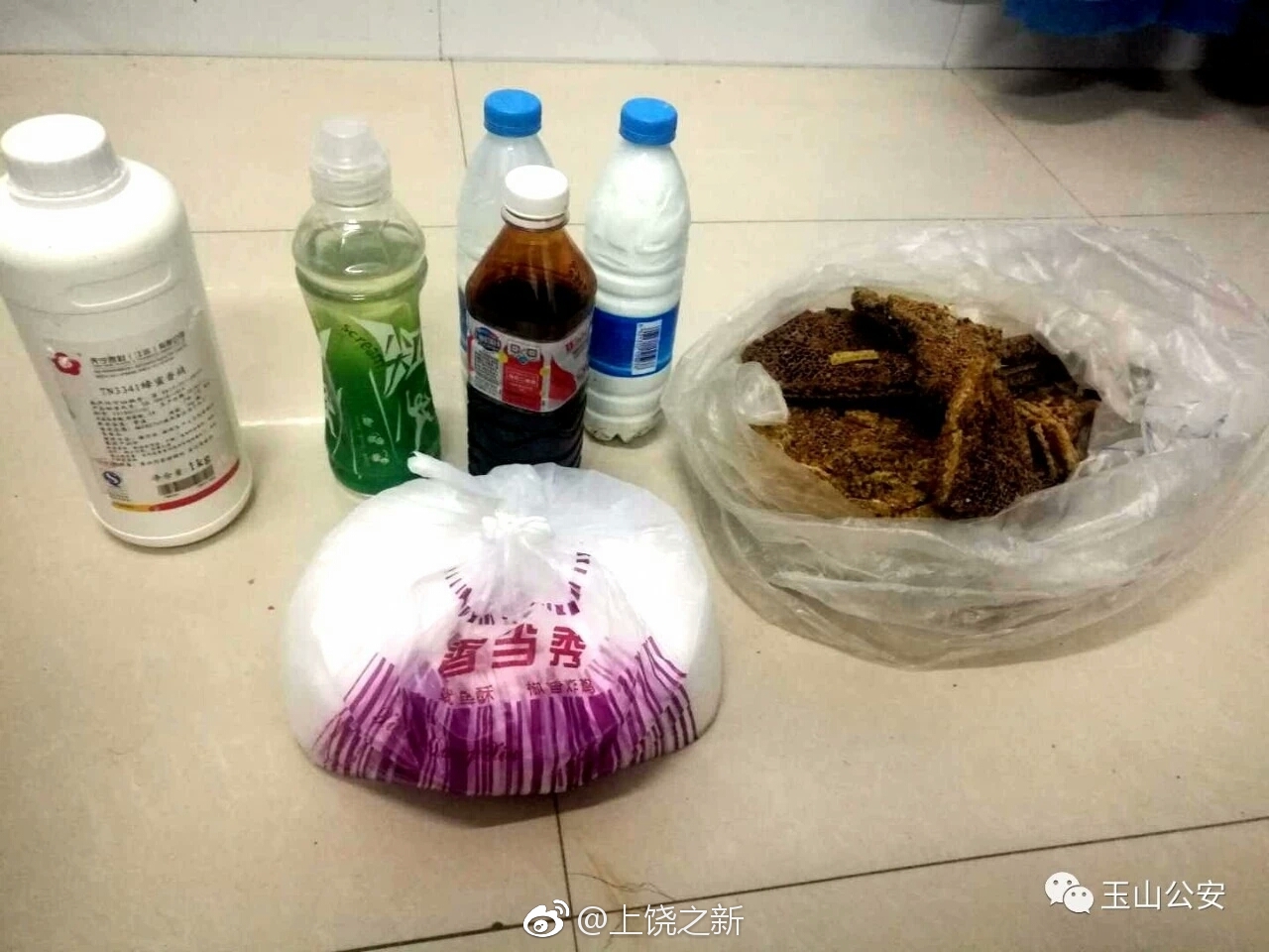 上饶有人在厕所里调制"土蜂蜜",欲卖到乡下,你敢喝吗