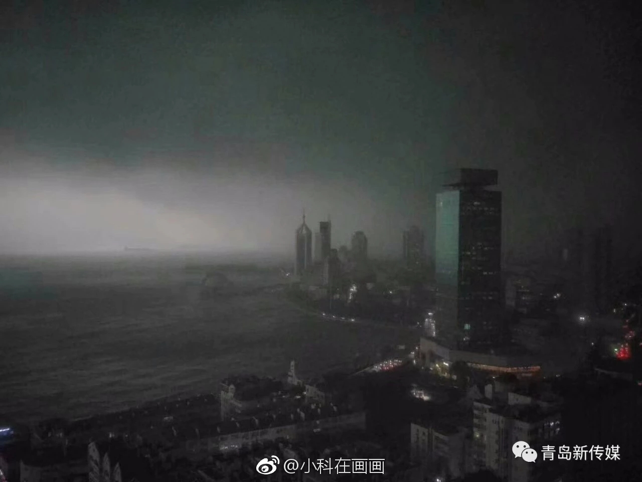 风雨中,总有人在守护这座城