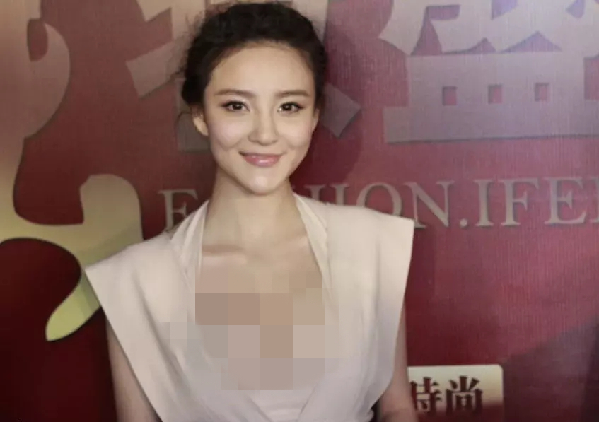 《步步惊心》爆红后整成蛇精脸,秀身体被封杀