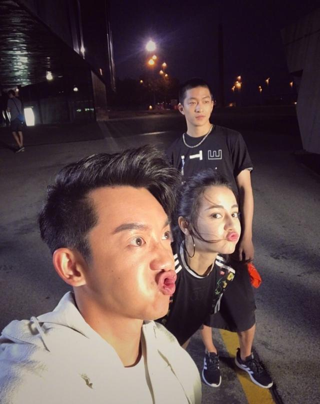 没毕业就演如懿传让张天爱倒追看郑恺晒的合照难道要加入跑男