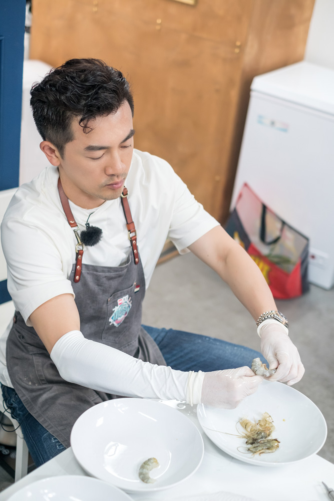 《中餐厅》粽子飘香 "吆喝大师"苏有朋生意火爆