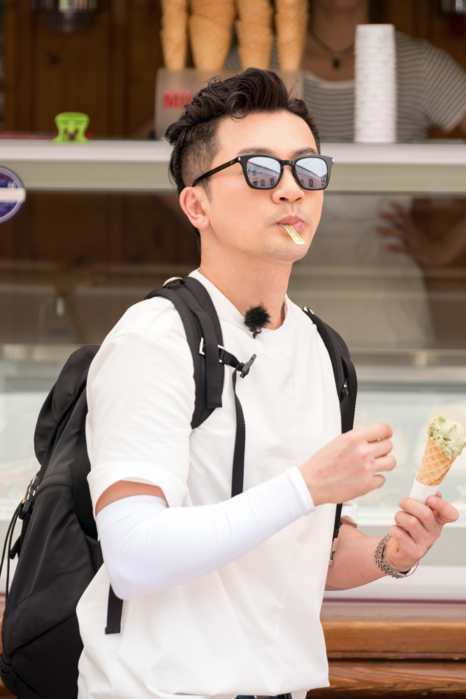 《中餐厅》粽子飘香 "吆喝大师"苏有朋生意火爆