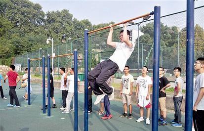 江苏大学生体测普遍不达标 前景令人堪忧|引体向上|合格率|男生_新浪新闻