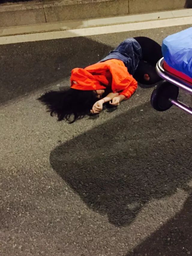 悲剧常州金坛尧塘入口处发生车祸一女子身亡