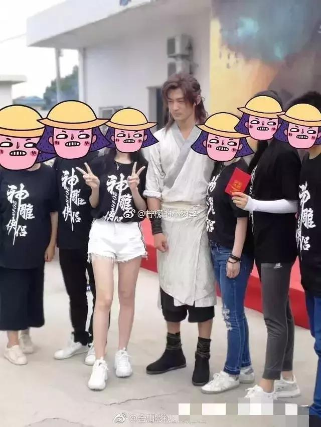 新版小龙女挺好看的啊, 网友为啥要嘲讽, 至少长得特别像刘亦菲