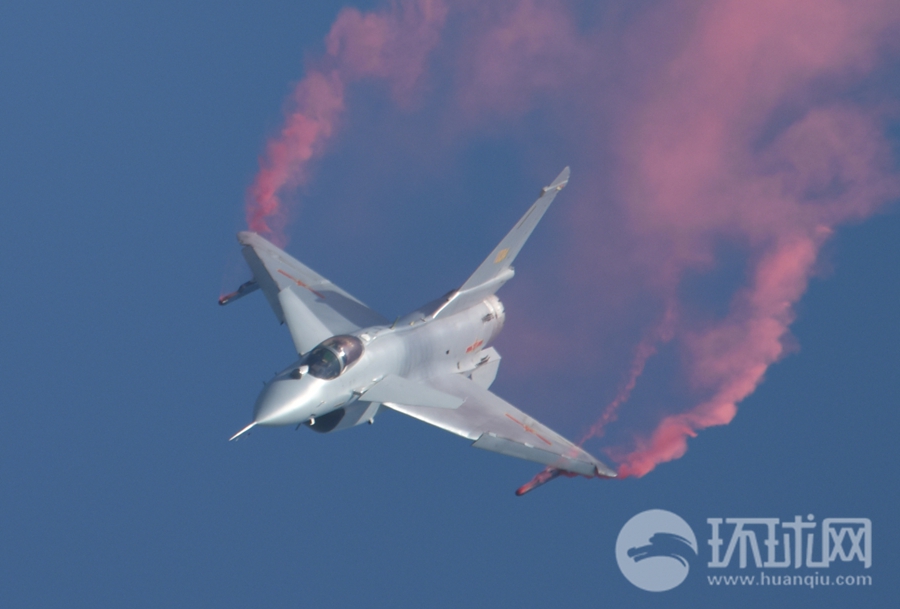 珠海航展矢量发动机加持歼10b战斗机飞出逆天机动性